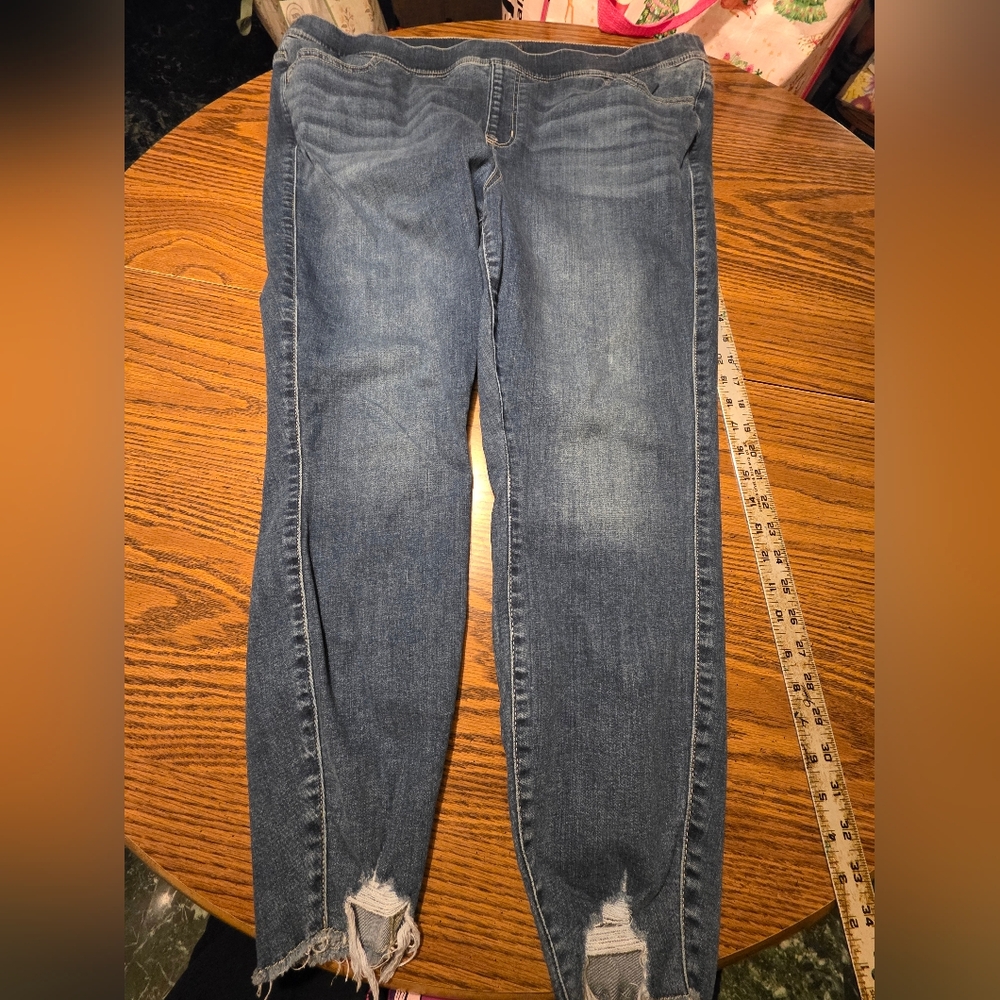 Torrid Lean Jean Super Soft Pull-On Blue Denim Plus Size 3R - Picture 1 of 9